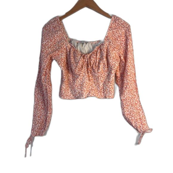 American Eagle Orange Floral Print Cropped Long Sleeve Peasant Top Size Small - Picture 1 of 11